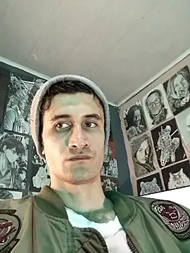 Loggan donnelly online show from December 2025 12:39:02 AM