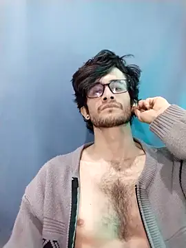 Loggan donnelly online show from April 2026 03:44:02 AM