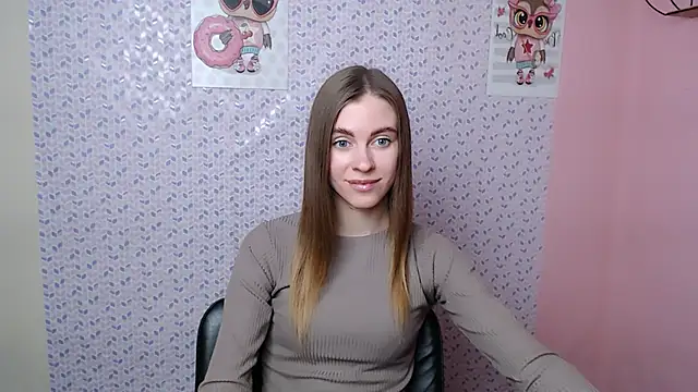 Snapshot of AlisaCatty_ chatting on January 2025 07:07:02 PM AlisaCatty online show from January 2025 07:07:02 PM