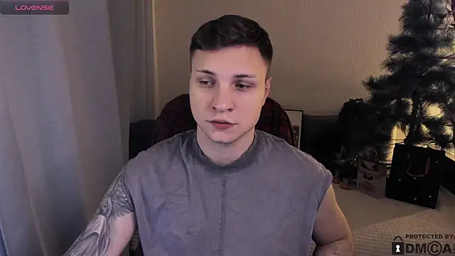 handsome guy01 online show from January 2026 12:04:01 AM