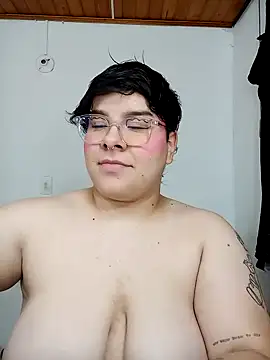 amalia love online show from December 2024 08:13:01 AM