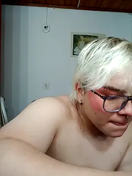 amalia love online show from October 2025 06:25:01 AM