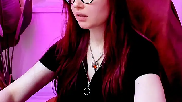 CarolGiggly online show from April 2026 11:57:02 PM