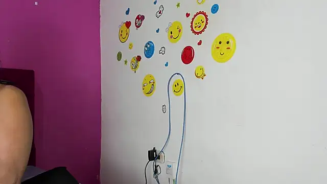 Snapshot of tiffany_Bitch chatting on February 2025 08:03:01 PM tiffany Bitch online show from February 2025 08:03:01 PM