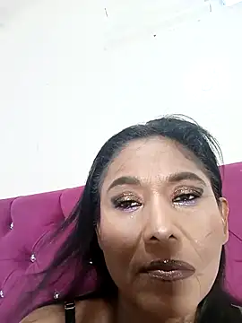 Snapshot of tiffany_Bitch chatting on November 2025 09:58:01 PM tiffany Bitch online show from November 2025 09:58:01 PM