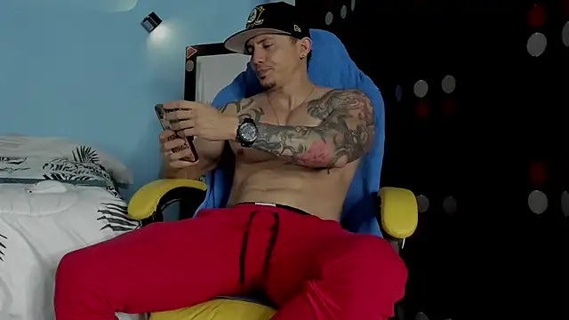 Alex motta online show from February 2026 04:53:01 AM