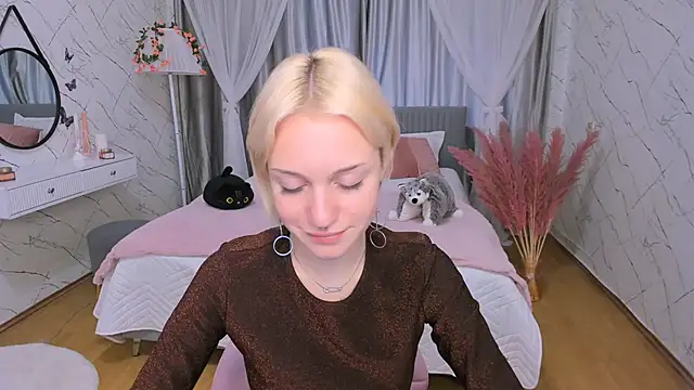 VelvetVixen155 online show from December 2024 09:22:01 AM