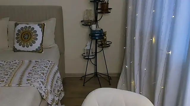 VelvetVixen155 online show from January 2025 06:24:02 AM