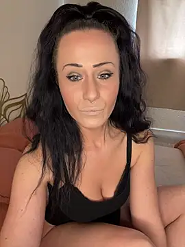 SweetSolez online show from April 2026 12:45:02 PM