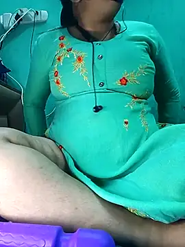 hotty manisha online show from November 2025 05:50:02 PM