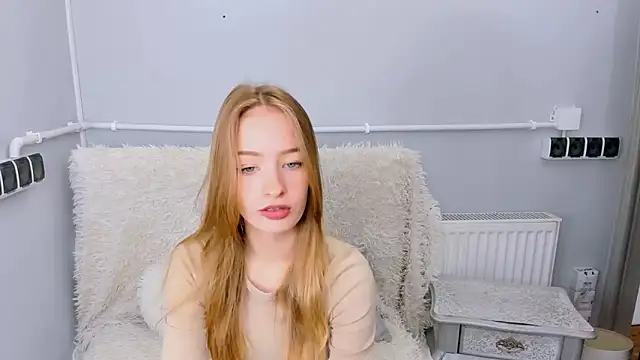 Snapshot of LilaGold chatting on November 2025 03:58:01 PM LilaGold online show from November 2025 03:58:01 PM