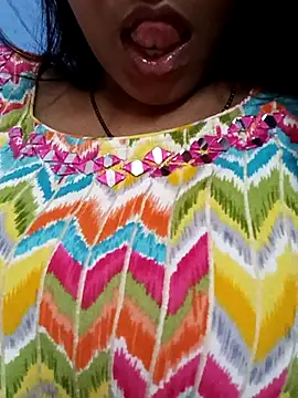 Sanjana-Mehar online show from October 2025 09:31:01 AM