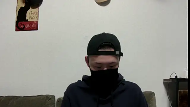 Snapshot of tuki_fu chatting on January 2025 11:48:01 AM tuki fu online show from January 2025 11:48:01 AM