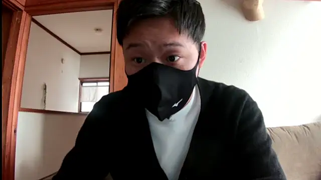 Snapshot of tuki_fu chatting on January 2025 04:47:01 AM tuki fu online show from January 2025 04:47:01 AM