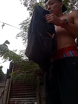 tayson  online show from October 2025 10:56:02 AM