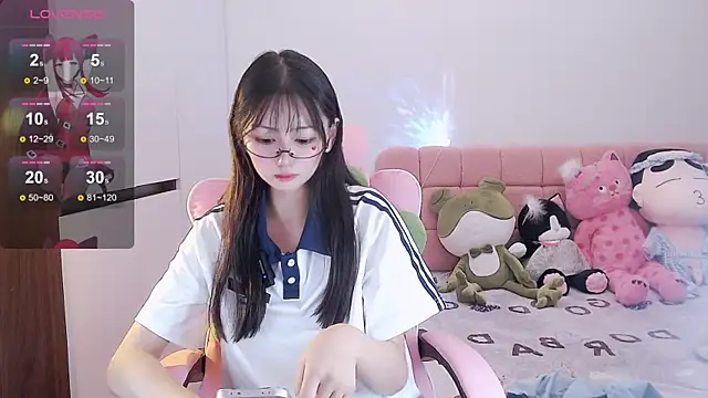 Snapshot of Xiaomi-Angela chatting on December 2024 06:44:02 PM Xiaomi-Angela online show from December 2024 06:44:02 PM