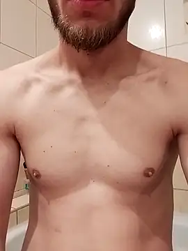 hoot denis28 online show from March 2025 04:04:01 PM