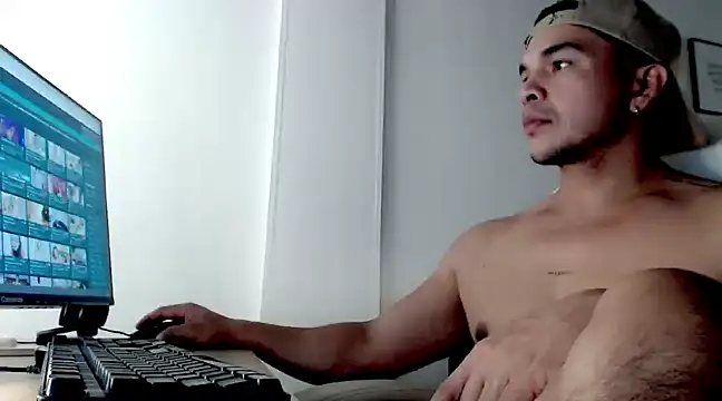 estebandelouis online show from January 2025 10:30:02 PM