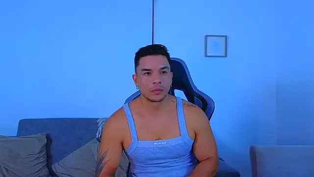 estebandelouis online show from July 2026 02:08:02 PM