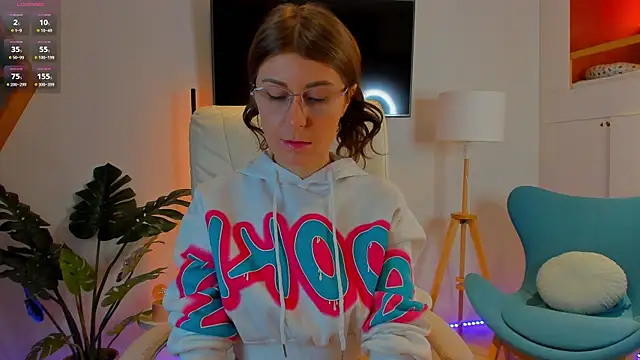 Hailey Green online show from March 2026 10:27:01 PM