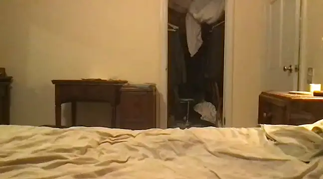 Snapshot of zack_brown chatting on January 2025 09:15:01 AM zack brown online show from January 2025 09:15:01 AM