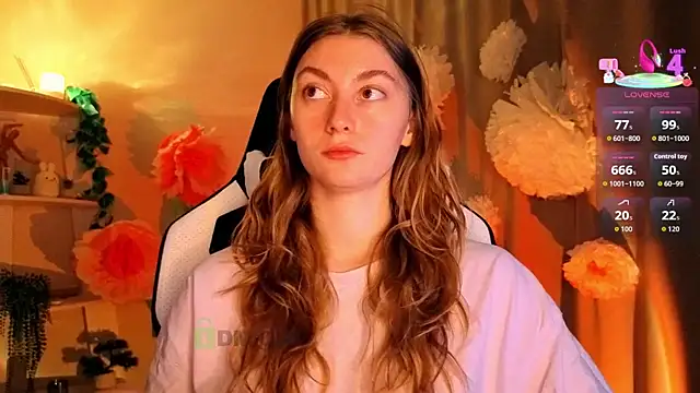 lady curls online show from April 2026 09:37:01 PM