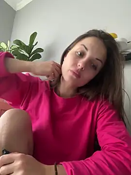 AmiLavs online show from December 2025 11:14:02 AM