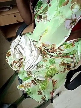 Snapshot of Pavitra78 chatting on March 2025 08:09:02 AM Pavitra78 online show from March 2025 08:09:02 AM