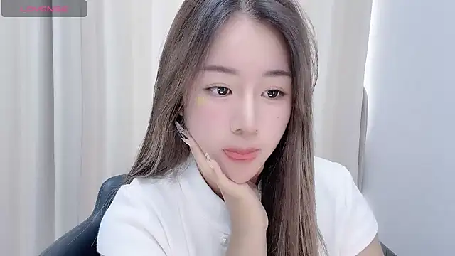 Snapshot of chloe-01 chatting on December 2024 04:09:01 AM chloe-01 online show from December 2024 04:09:01 AM