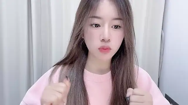 Snapshot of chloe-01 chatting on December 2024 12:19:02 PM chloe-01 online show from December 2024 12:19:02 PM