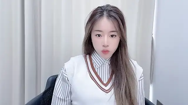 Snapshot of chloe-01 chatting on December 2024 04:31:02 AM chloe-01 online show from December 2024 04:31:02 AM