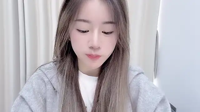 Snapshot of chloe-01 chatting on January 2025 04:16:02 AM chloe-01 online show from January 2025 04:16:02 AM