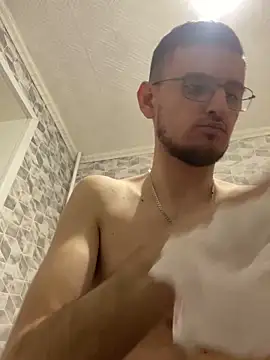 GrahamSouth online show from December 2024 01:02:01 PM