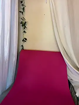 MOMALANA online show from February 2025 02:35:02 PM