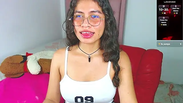 Snapshot of Cynthia_hazel chatting on December 2024 11:08:02 AM Cynthia hazel online show from December 2024 11:08:02 AM
