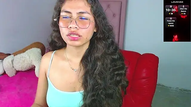 Snapshot of Cynthia_hazel chatting on January 2025 12:26:02 PM Cynthia hazel online show from January 2025 12:26:02 PM