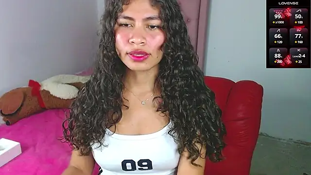 Snapshot of Cynthia_hazel chatting on January 2025 08:36:01 AM Cynthia hazel online show from January 2025 08:36:01 AM