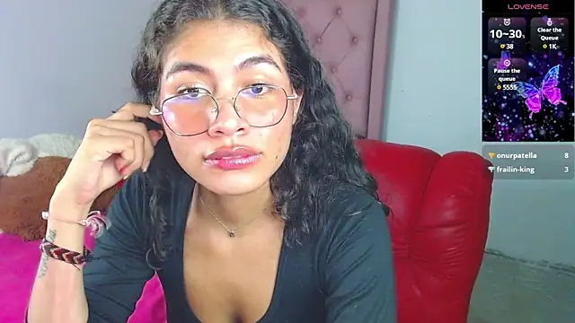 Snapshot of Cynthia_hazel chatting on February 2025 09:25:02 AM Cynthia hazel online show from February 2025 09:25:02 AM