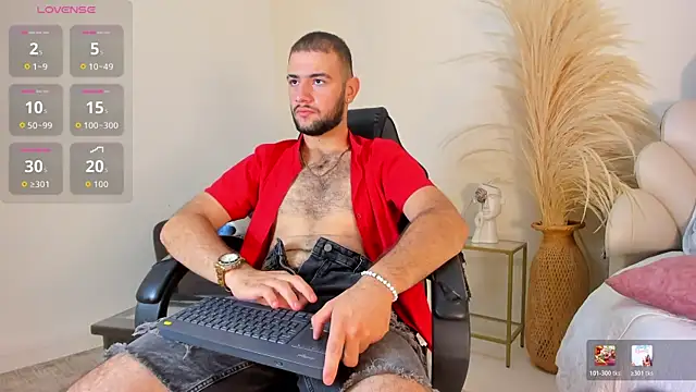 MaximusDick1  online show from July 2026 12:32:02 PM