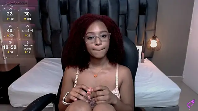 Lorena Vieira  online show from January 2025 07:59:02 PM