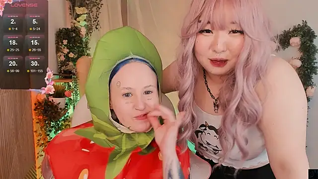 mei honey  online show from December 2024 08:04:01 PM