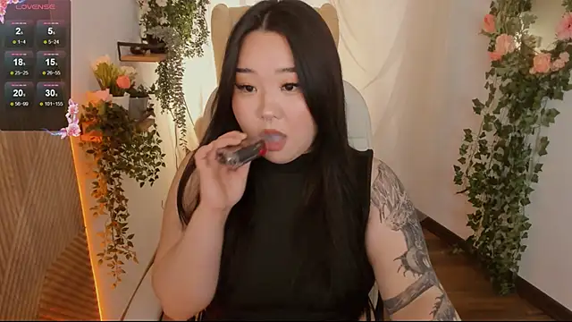 mei honey  online show from January 2025 04:57:01 PM