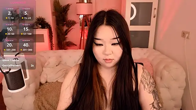 mei honey  online show from February 2025 07:44:02 PM