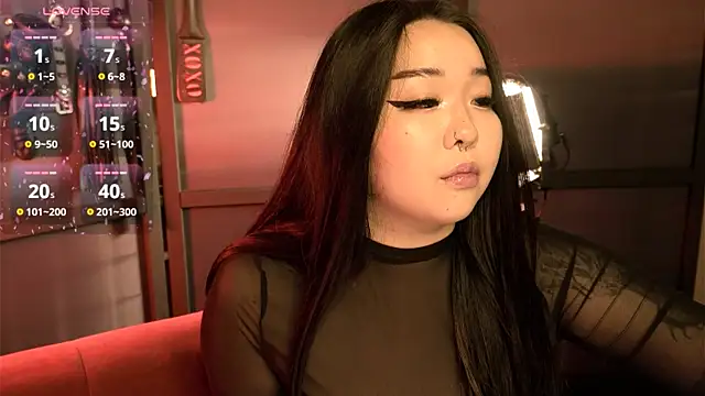 mei honey  online show from September 2025 09:51:01 PM