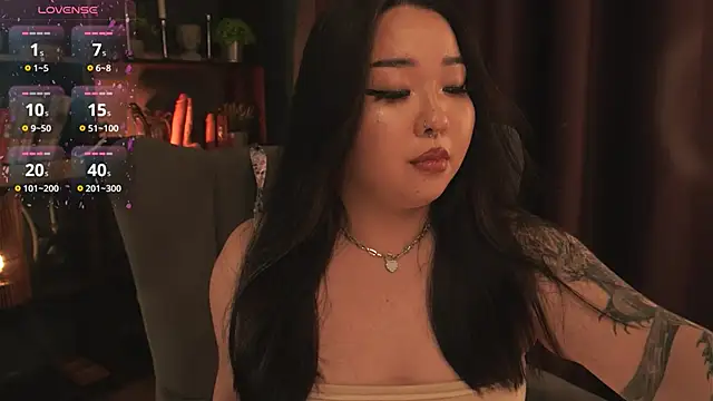 mei honey  online show from October 2025 10:10:01 PM