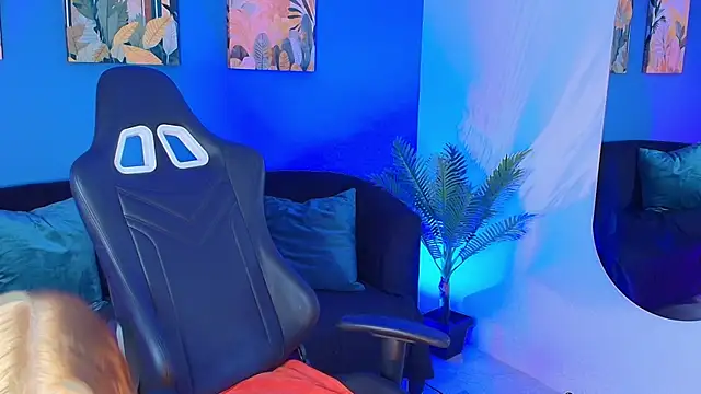 BRITHANY SPARK online show from October 2025 03:23:02 AM