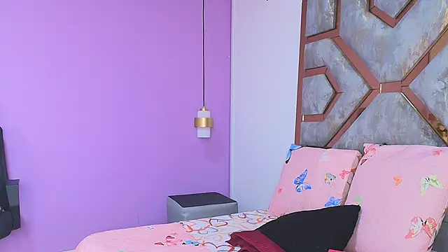 BRITHANY SPARK online show from December 2025 03:46:02 AM