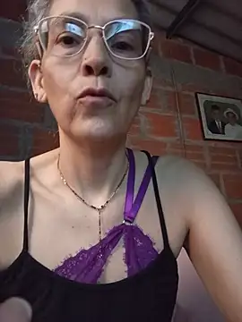 Snapshot of NanitaFun chatting on July 2026 10:20:01 PM NanitaFun online show from July 2026 10:20:01 PM