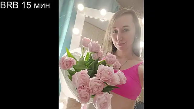 Snapshot of --Model--2 chatting on November 2025 10:45:02 PM --Model--2 online show from November 2025 10:45:02 PM