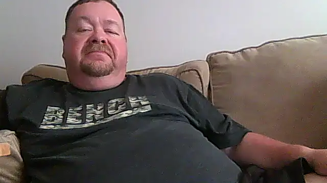 Snapshot of hitman_35 chatting on June 2026 12:24:01 AM hitman 35 online show from June 2026 12:24:01 AM